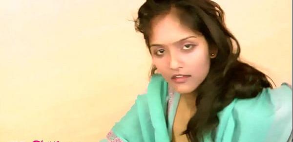 divya bharti sex vi High Quality Porn Video - ofysex.com porno sex tube